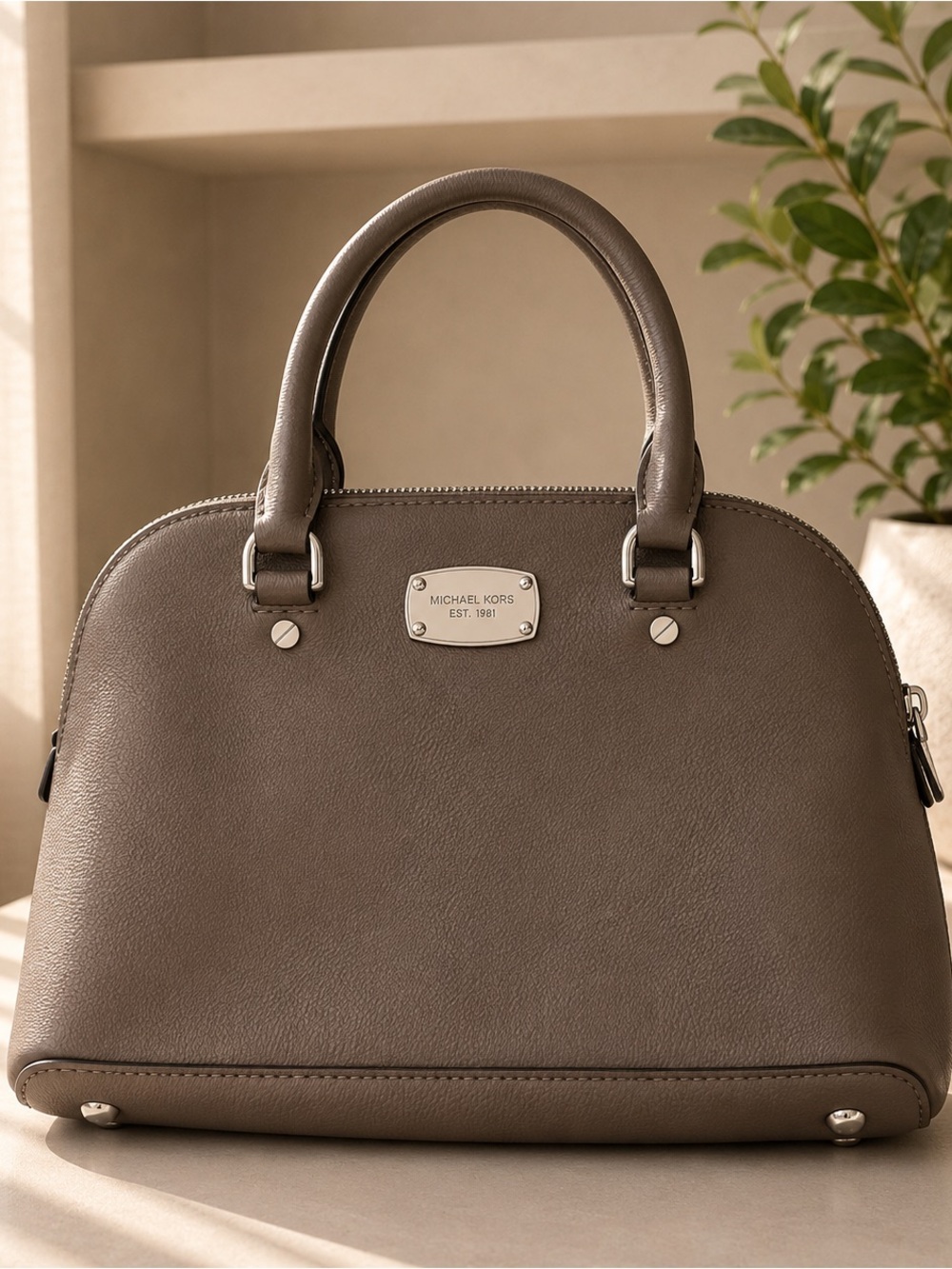 Michael Kors Taupe Dome Satchel Handbag 🤎